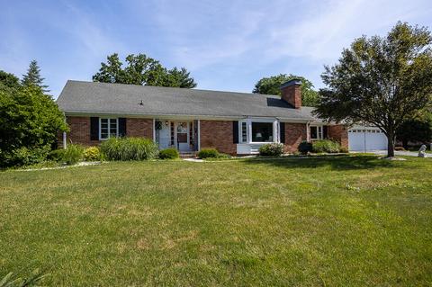 1730 Malvern Dr, Jackson, MI 49203 photo 1
