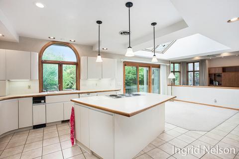 545 Saddlebrook Dr NE, Ada, MI 49301 photo 13