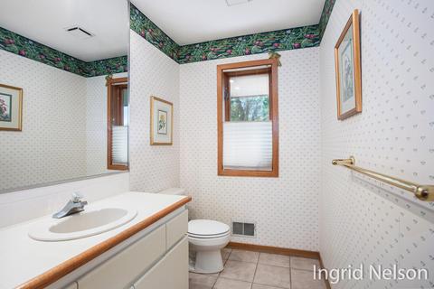 545 Saddlebrook Dr NE, Ada, MI 49301 photo 15