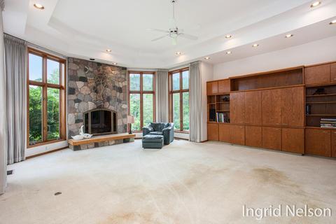 545 Saddlebrook Dr NE, Ada, MI 49301 photo 10