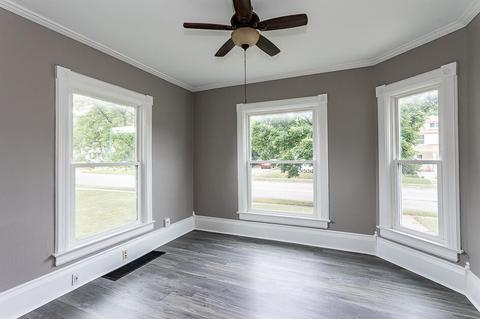 309 W High St, Jackson, MI 49203 photo 4