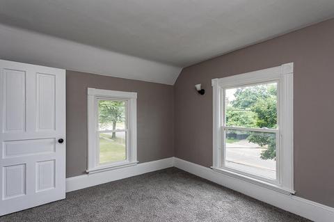 309 W High St, Jackson, MI 49203 photo 11