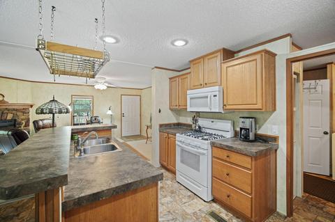 6900 King Rd, Spring Arbor, MI 49283 photo 18