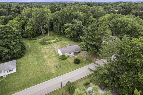 8042 Sharon St, Spring Arbor, MI 49283 photo 2