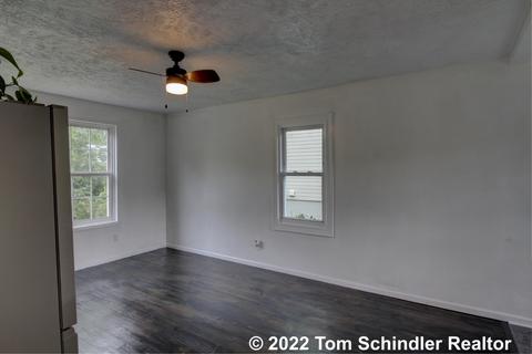 200 Forest Ct, Jackson, MI 49203 photo 6