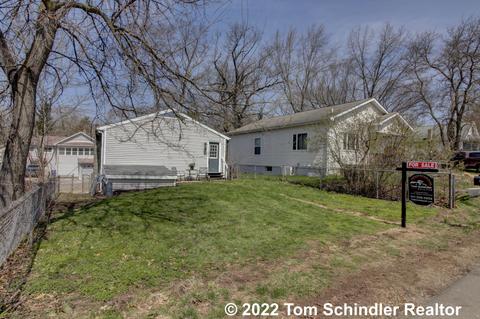 200 Forest Ct, Jackson, MI 49203 photo 1