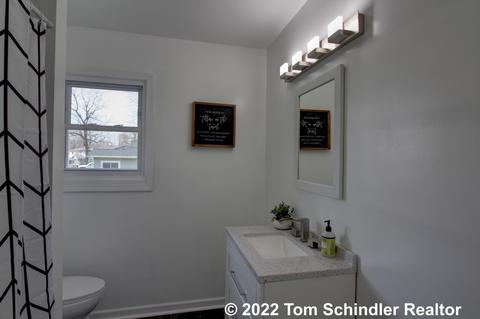 200 Forest Ct, Jackson, MI 49203 photo 17
