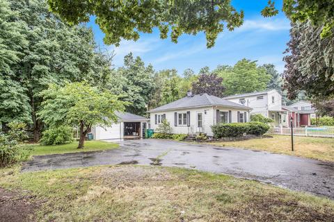 315 Richfield Ave, Springfield, MI 49037 photo 1