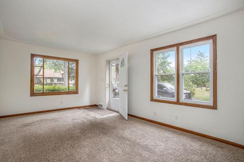 315 Richfield Ave, Springfield, MI 49037 photo 9