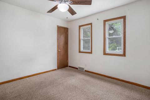 315 Richfield Ave, Springfield, MI 49037 photo 13