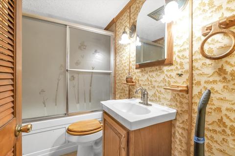 102 St Johns Ave, Crystal, MI 48818 photo 18