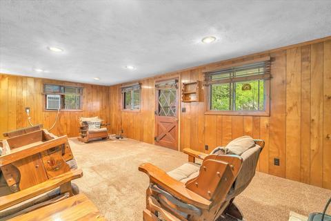 102 St Johns Ave, Crystal, MI 48818 photo 8