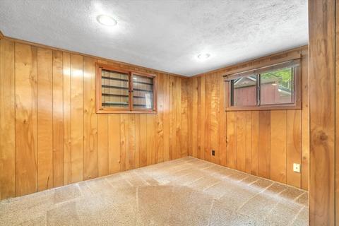 102 St Johns Ave, Crystal, MI 48818 photo 16