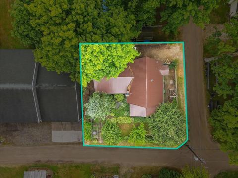 102 St Johns Ave, Crystal, MI 48818 photo 31