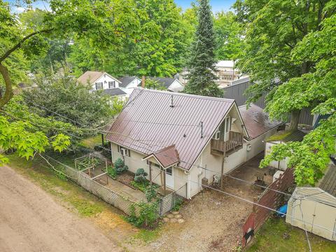 102 St Johns Ave, Crystal, MI 48818 photo 29