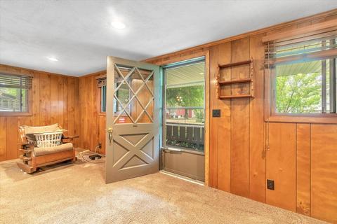 102 St Johns Ave, Crystal, MI 48818 photo 7