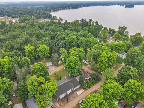 102 St Johns Ave, Crystal, MI 48818 photo 33