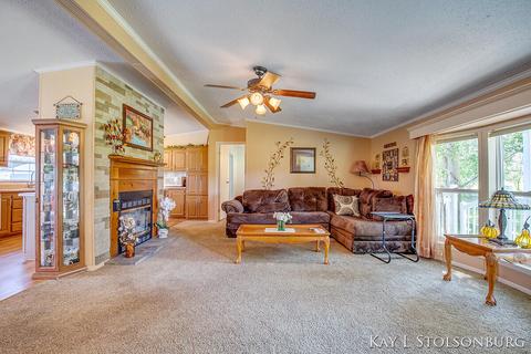 9045 Altman Rd, Dowling, MI 49050 photo 5