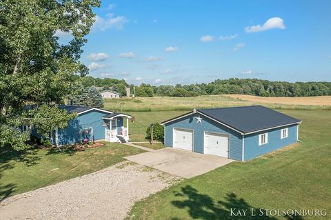 9045 Altman Rd, Dowling, MI 49050 photo 2