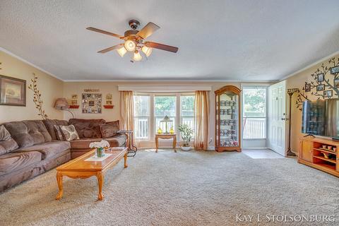 9045 Altman Rd, Dowling, MI 49050 photo 4