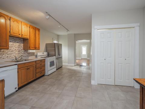501 E Jefferson St, Augusta, MI 49012 photo 14
