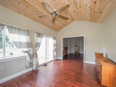501 E Jefferson St, Augusta, MI 49012 photo 20