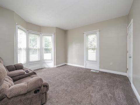 501 E Jefferson St, Augusta, MI 49012 photo 9