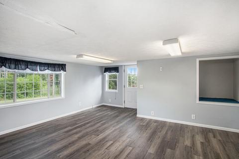 65 N Front St, Grant, MI 49327 photo 6