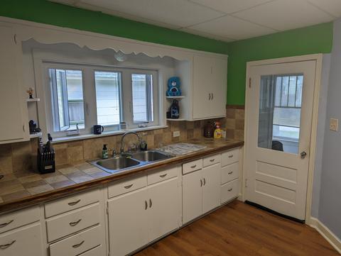 313 Walnut St, Manistee, MI 49660 photo 16