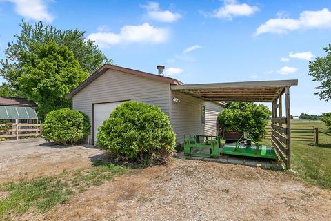 4281 S Nevins Rd, Sidney, MI 48885 photo 9