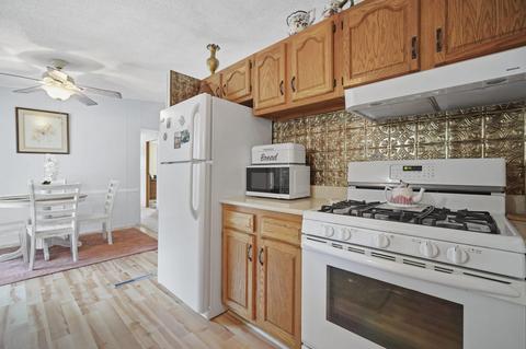 7974 Ivan Dr, Parma, MI 49269 photo 12