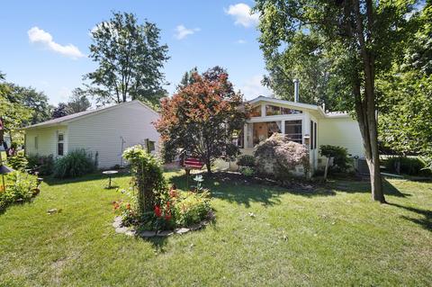 7974 Ivan Dr, Parma, MI 49269 photo 32