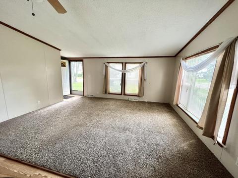 424 Compton St, Bronson, MI 49028 photo 2