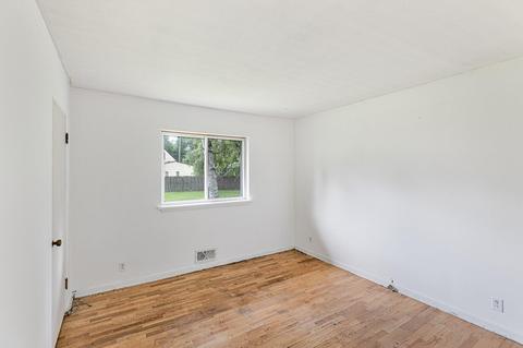 1400 S Jackson St, Jackson, MI 49203 photo 10