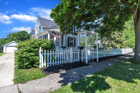812 Hibbard Ave, Jackson, MI 49202 photo 3