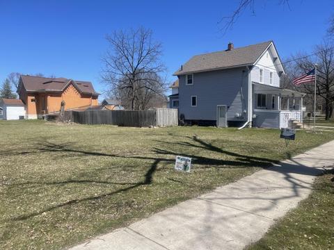 236 E Robinson St, Jackson, MI 49203 photo 1