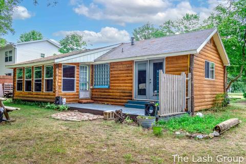 5305 Front St, Newaygo, MI 49337 photo 18