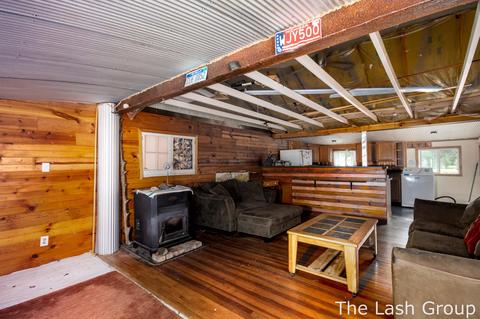 5305 Front St, Newaygo, MI 49337 photo 5