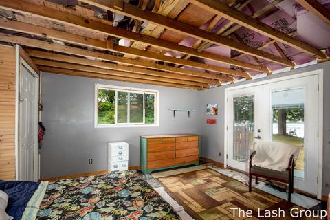 5305 Front St, Newaygo, MI 49337 photo 7