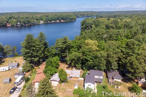 5305 Front St, Newaygo, MI 49337 photo 24
