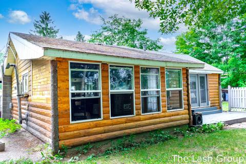 5305 Front St, Newaygo, MI 49337 photo 19