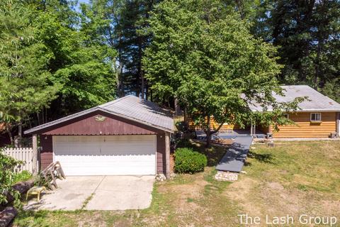5305 Front St, Newaygo, MI 49337 photo 13