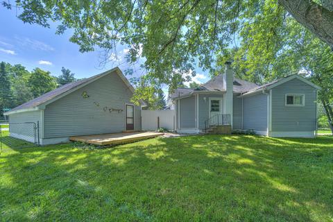 218 W Mcdevitt Ave, Jackson, MI 49203 photo 2