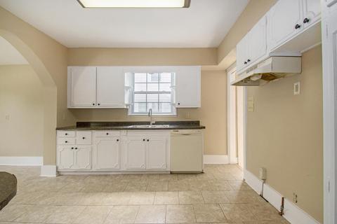 803 Crescent Rd, Jackson, MI 49203 photo 10