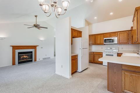 5285 Pointview Ct NE, Lowell, MI 49331 photo 12