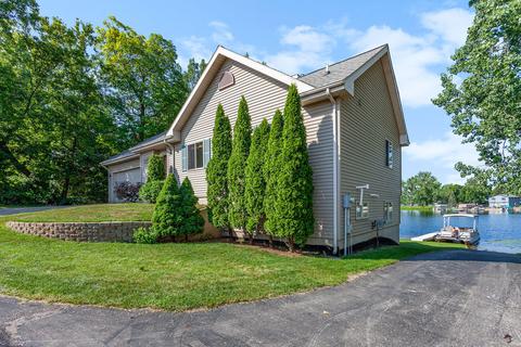 5285 Pointview Ct NE, Lowell, MI 49331 photo 38