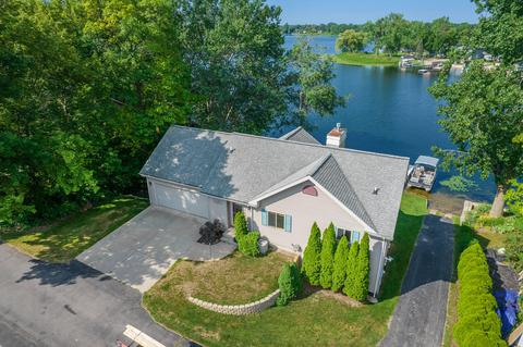 5285 Pointview Ct NE, Lowell, MI 49331 photo 4