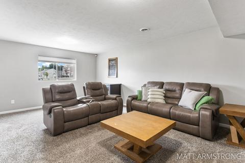 323 Eagle Dr, Caledonia, MI 49316 photo 19