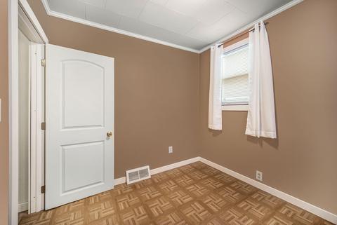 917 Wayne St, Jackson, MI 49202 photo 18