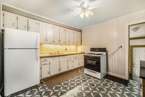 917 Wayne St, Jackson, MI 49202 photo 6